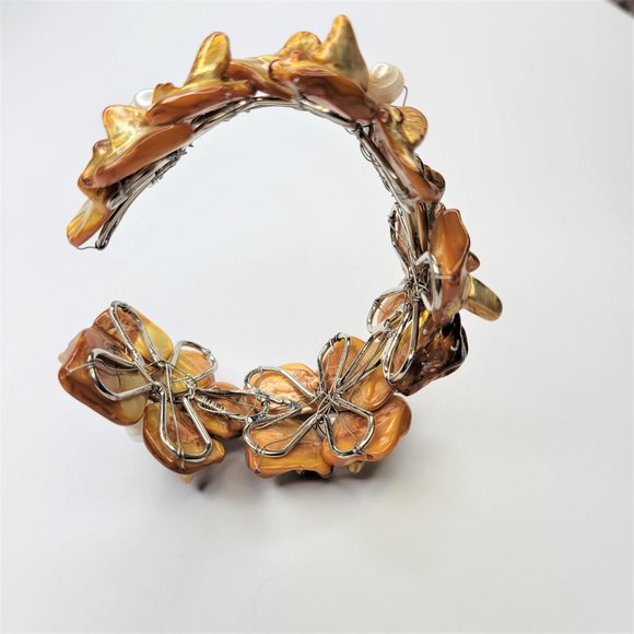 Orange Adjustable Cuff Bracelet with with Dyed Shell Petals & Pearls Bangle - Picture 10 of 15